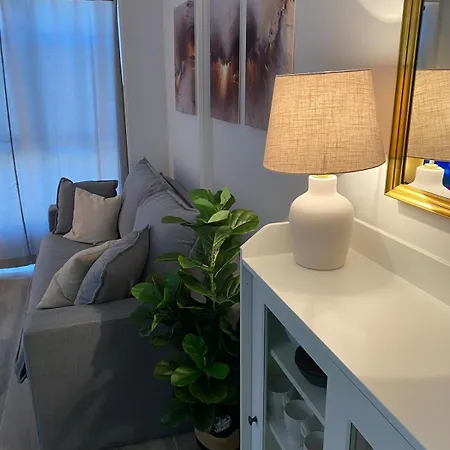 El Salon De Abuelos Daire Trescasas